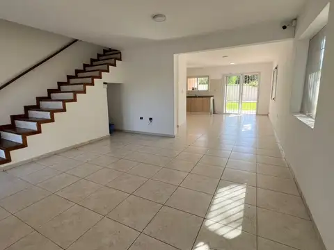 Duplex en Venta Jardines Del Jockey - Apto Crédito