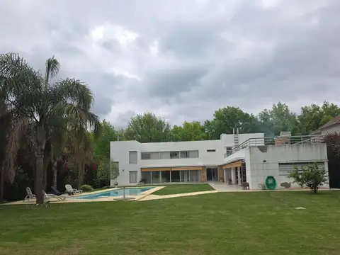Casa en Venta de 5 dormitorios