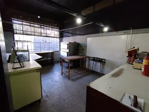 Local en Venta Via Pública