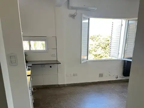 Departamento 5 ambientes con 1 baño
