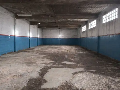 VENTA GALPON EN AVELLANEDA
