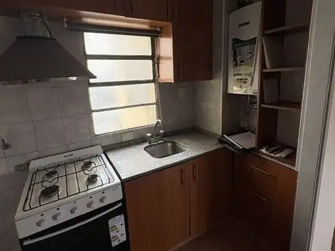Departamento - Alquiler - Argentina, Avellaneda - Beguiristain 108