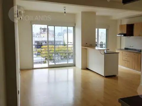 Alquiler Hermoso Departamento 2 Ambientes con Balcón en Villa Ortuzar.