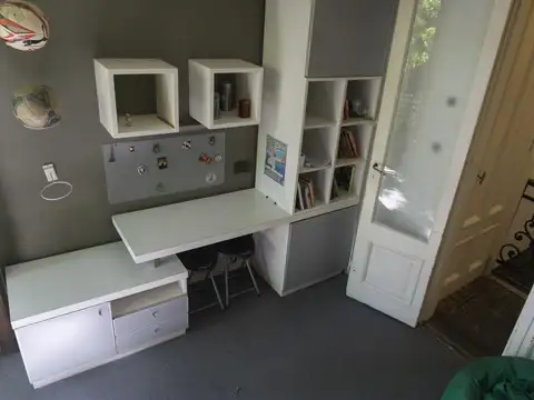 PH de 5 ambientes con terraza y entrada independiente.