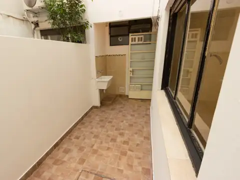 VENTA DEPARTAMENTO EN PLANTA BAJA CON PATIO. V. DEVOTO CABA