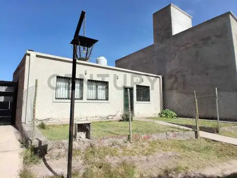 CASA DE UN DORMITORIO EN VENTA APTA CRÉDITO, EL AGARROBAL, LAS HERAS. ID: 299442