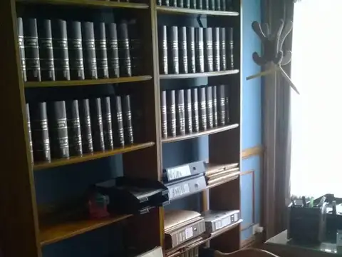 Espacio Profesional con Estilo y Excelente Conectividad