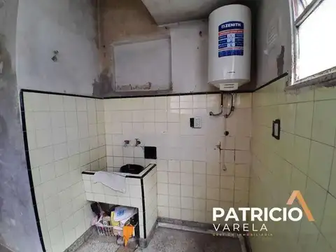 Departamento tipo PH 3 Ambientes - Flores - Permuta Menor valor