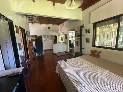 Casa 3 ambientes con 1 baño
