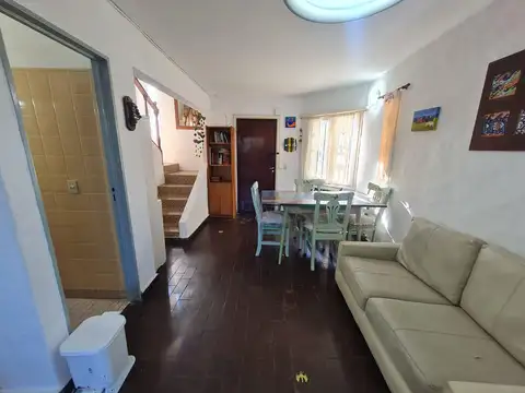 Depto Tipo Casa en Venta de 2 dormitorios