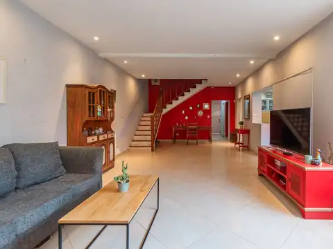 Profesor Agustín Rogelio Vidal 4400