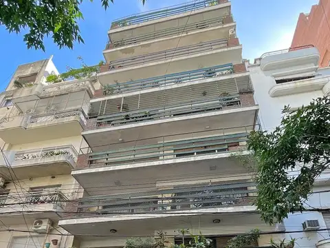 Espectacular-Departamento 5 Ambientes-Cochera cubierta- Reciclado