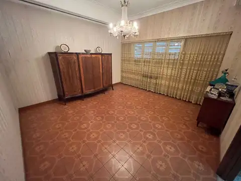 Depto Tipo Casa en Venta en Floresta, USD 200.000