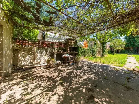 Casa 4 ambientes con 1 baño