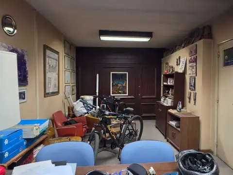 Oficina en Alquiler en Primera Sección, $ 400.000