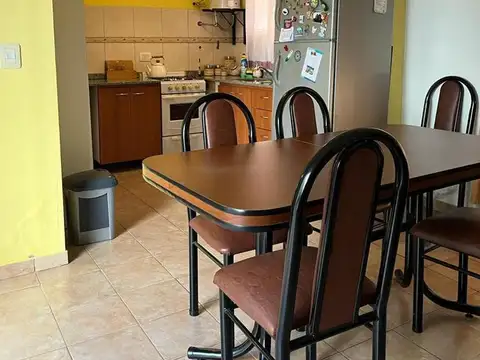 Depto Tipo Casa en Venta de 3 ambientes