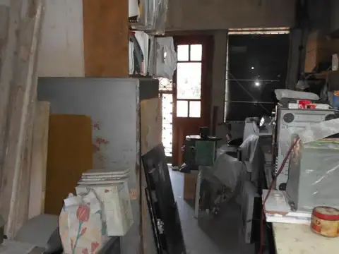 Local Comercial sobre Av. Mitre, Villa Martelli. Alto Tránsi