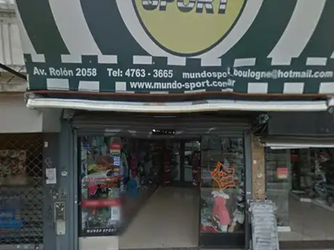 EXCELENTE LOCAL COMERCIAL EN ALQUILER A METROS DE LA ESTACION.