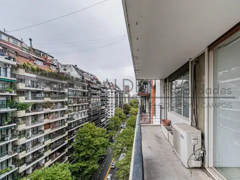 Departamento 5 ambientes con 4 baños