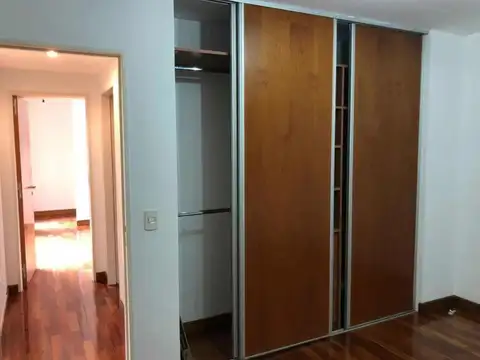 Departamento en Venta en Centro De Lujan, USD 140.000