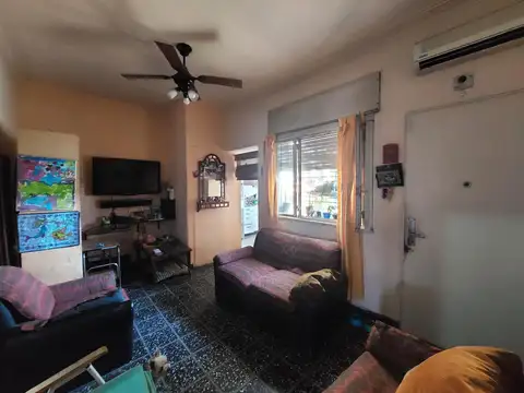 Depto Tipo Casa en Venta en Villa Sarmiento, USD 60.000