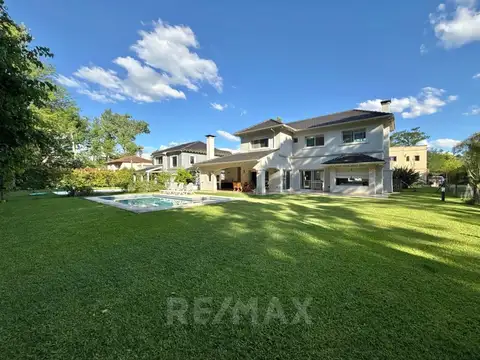 Casa en Venta en El Aromo, USD 255.000