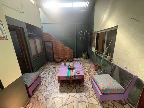 Depto Tipo Casa en Venta 60 años