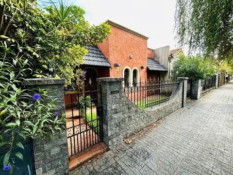 Casa en Alquiler de 5 dormitorios