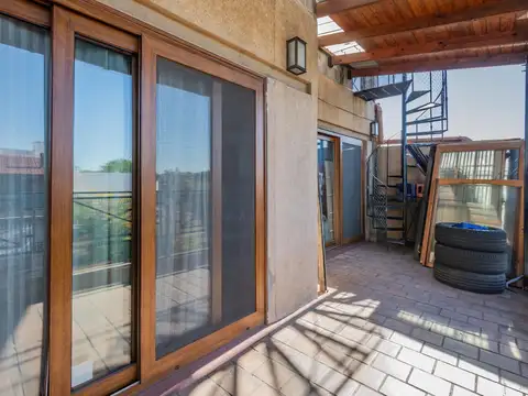 Venta - PH 5 ambientes en Villa Devoto con terraza - Permuta
