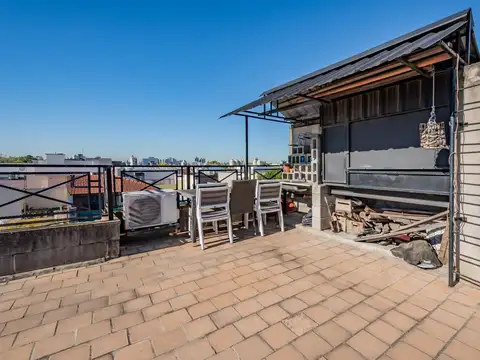 Depto Tipo Casa en Venta de 5 ambientes