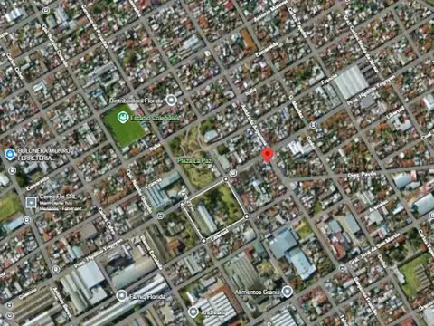 Terreno de 12.000 m2 con salida a 4 calles, ideal emprendimiento totalmente parquizado.-