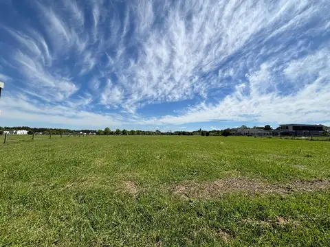 Terreno en Venta en Country Club Los Cardales, USD 20.000
