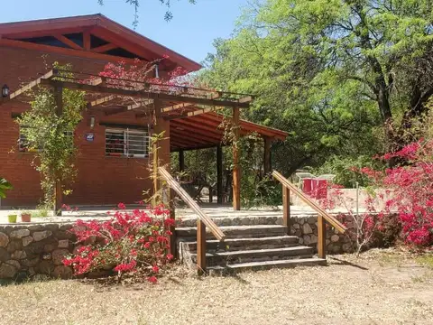Hermosa y amplia quinta rodeada de naturaleza