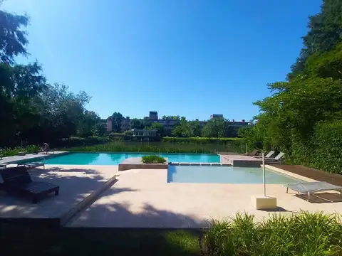 Villa Del Lago M107a