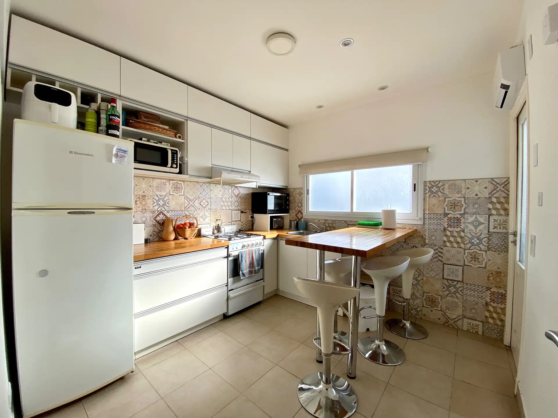 PH 4 ambientes con cochera en venta – Neuquén 1135