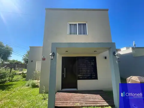 Depto Tipo Casa en Venta de 3 dormitorios