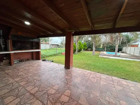 Casa en Venta en Roldan, San Lorenzo