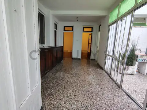 CASA EN PH EN VENTA EN LA PLATA TRES DORMITORIOS CON PATIO Y TERRAZA