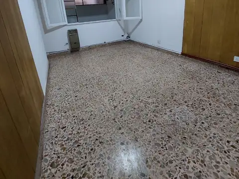 Cochabamba 2400, Piso PB