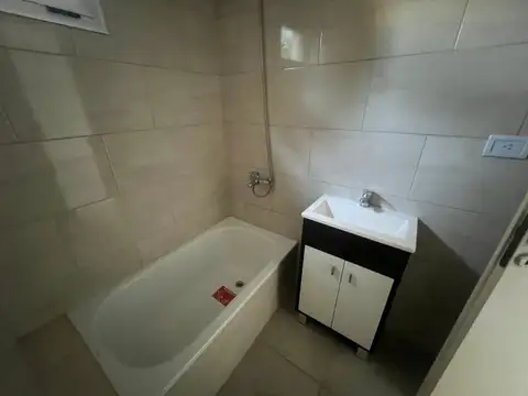 $850.000 ALQUILER DEPTO 2 AMB A ESTRENAR EN MUÑIZ