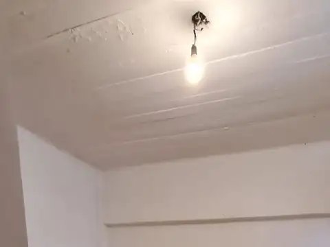 PERU 2400, Piso 1
