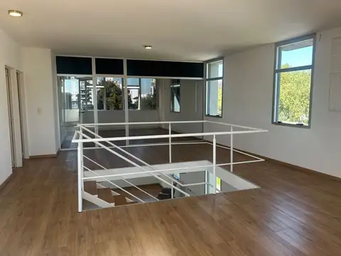 Oficina Monoambiente con 3 baños