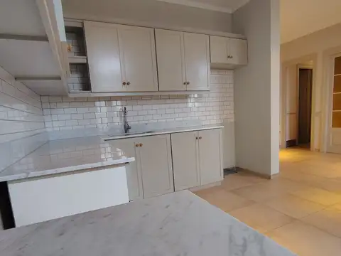 Departamento en Venta en Monserrat, USD 165.000