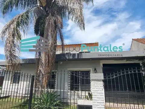 Casa en Venta en Monte Grande, USD 218.000
