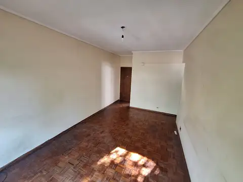 Juan De Garay 2600, Piso 6