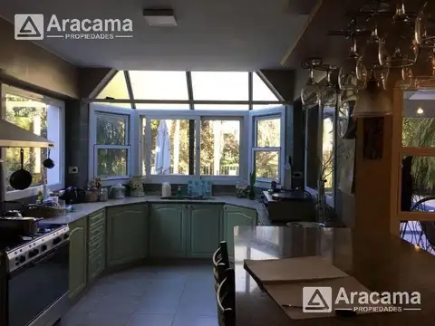 Casa en Venta de 4 dormitorios