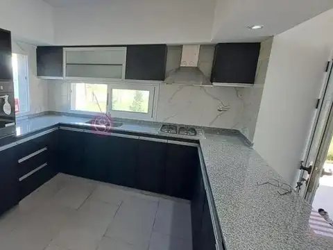 Casa en Venta 1 año