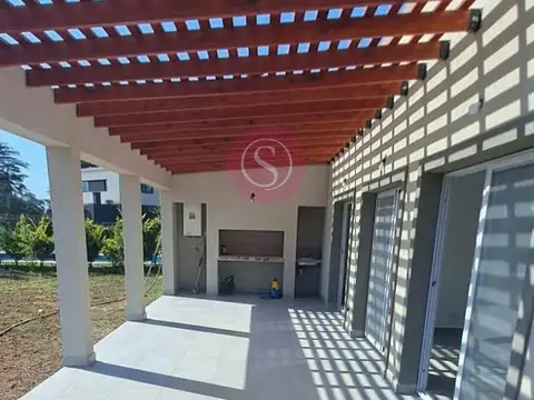 Casa en Venta 1 año