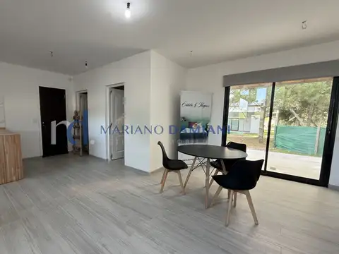 Casa 4 ambientes con 3 baños