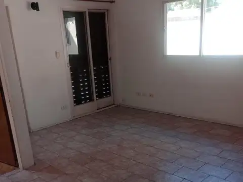 Departamento en Alquiler en Villa Lugano, $ 750.000